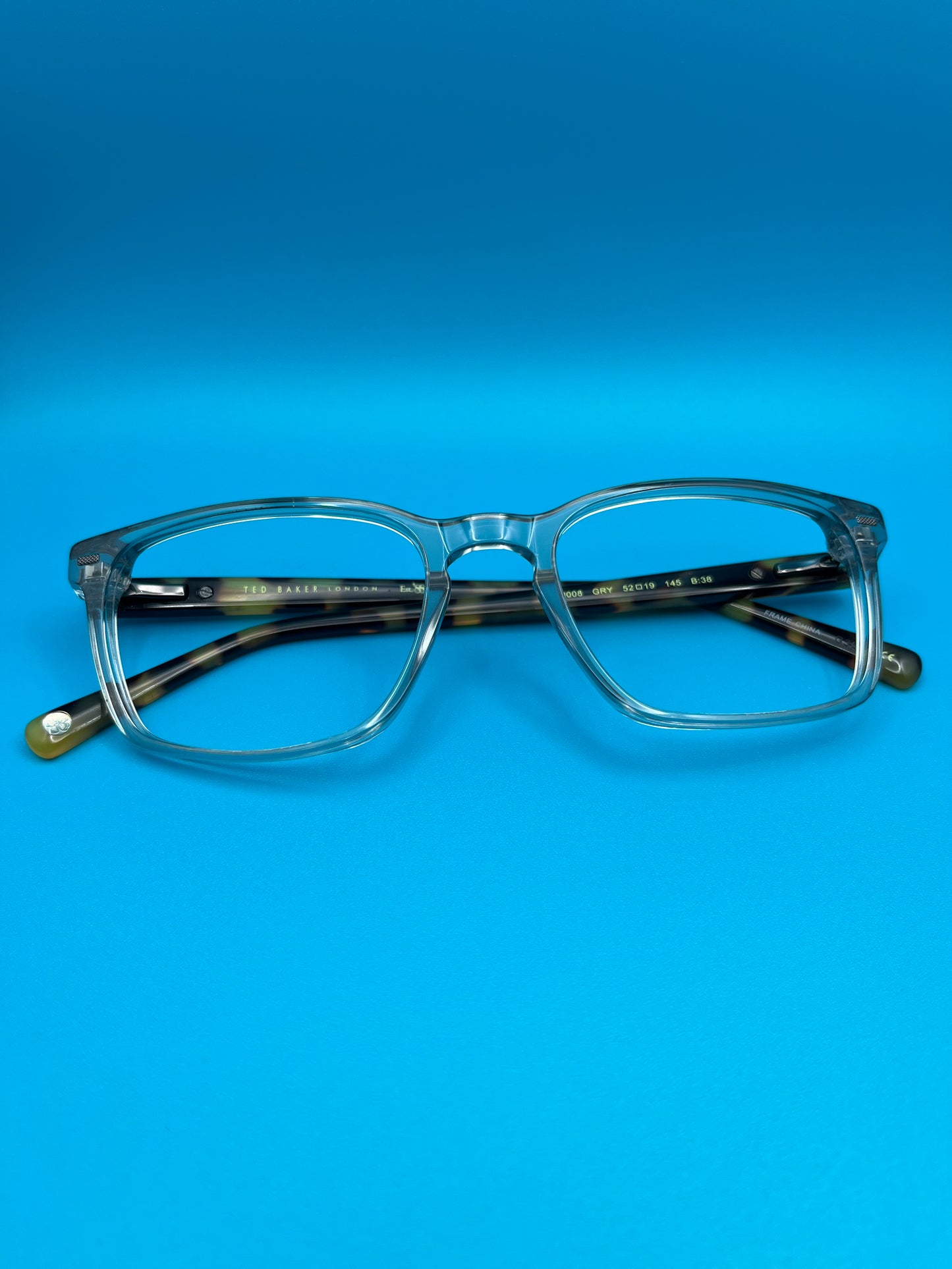Ted Baker TM008